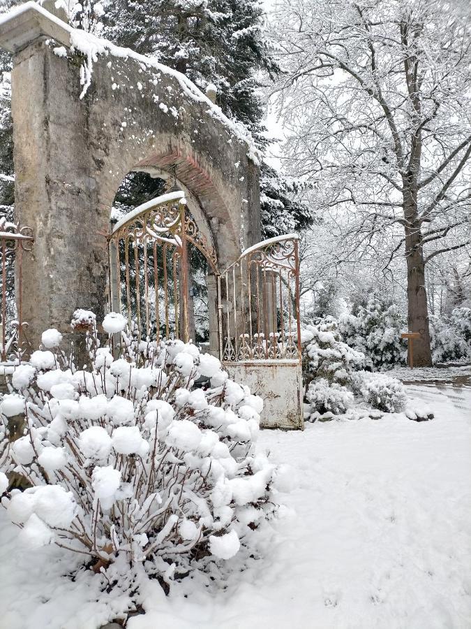 Chateau De Heaas Feas ภายนอก รูปภาพ